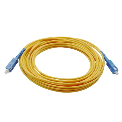 Haute qualité faible perte d'insertion Sc monomode Simplex 2mm LSZH PVC jaune cordon de raccordement à fibre optique Prix de cavalier