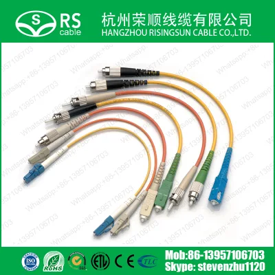 Cordon de raccordement de câble à fibre optique avec connecteur Sc/FC/LC/St/E2000/Mu/MTRJ