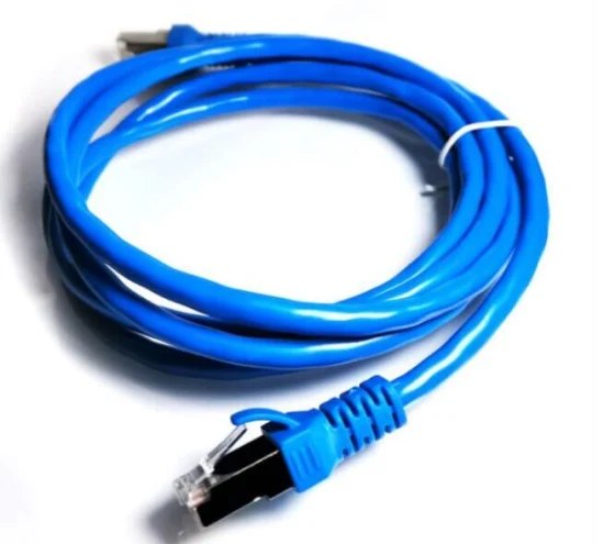 Utilisation de l'ordinateur Connecteur RJ45 Veste en PVC Fil de cuivre Cat 5e CAT6 UTP Cordon de raccordement de câble réseau intérieur